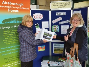 Liz Kirkpatrick with ecology blogger Amanda Peters http://thequietwalker.blogspot.co.uk/
